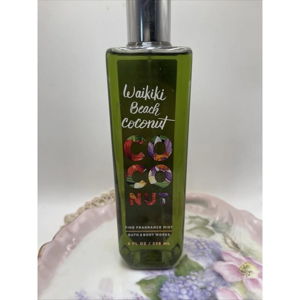 (1) Bath & Body Works WAIKIKI BEACH COCONUT‎ Fragrance Mist NEW